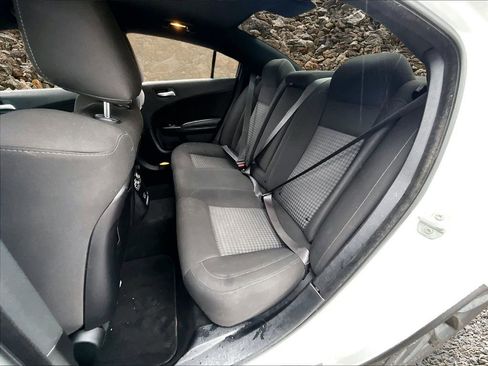 Used 2022 Dodge Charger R/T w/ Blacktop Package image 22