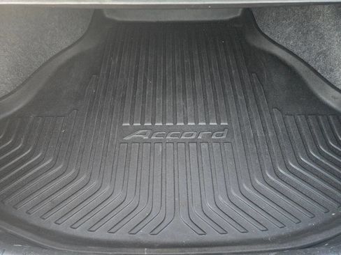 Used 2014 Honda Accord EX-L image 41