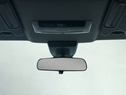 Used 2020 Nissan Kicks SR FWD image 22