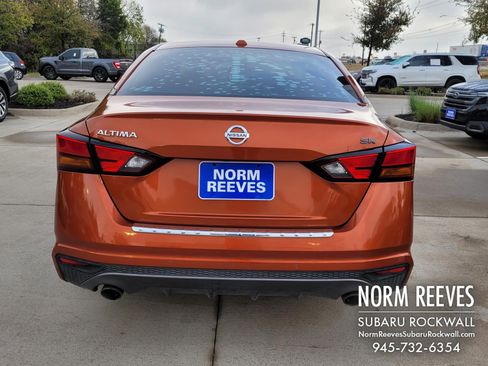 Used 2022 Nissan Altima 2.5 SR image 18