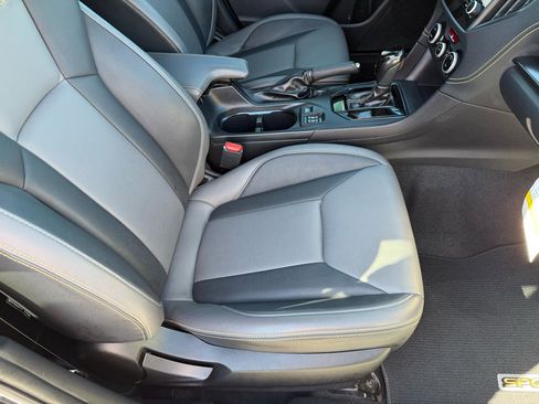 Used 2023 Subaru Crosstrek 2.5i Sport image 18