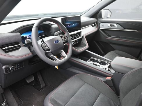 New 2026 Ford Explorer ST image 19