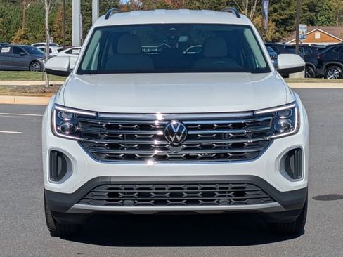 New 2026 Volkswagen Atlas SE FWD image 9