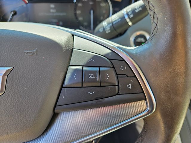 Used 2024 Cadillac XT5 Premium Luxury w/ LPO, Floor Liner Package AWD/4WD image 26