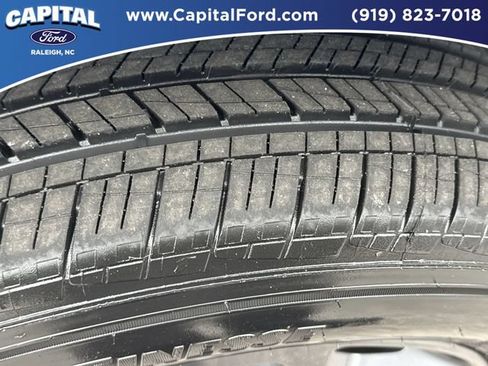Certified 2025 Ford Maverick XLT w/ XLT Luxury Package AWD/4WD image 14