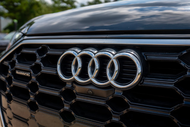 Used 2024 Audi Q5 2.0T Premium Plus AWD/4WD image 13