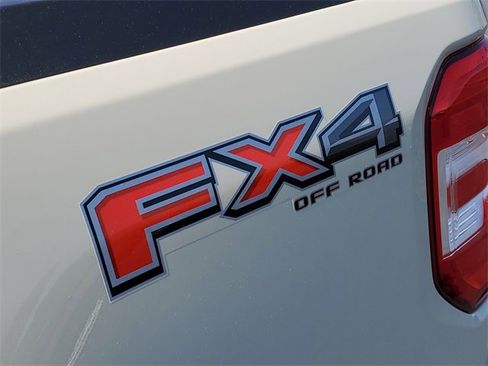 New 2025 Ford Maverick XLT w/ XLT Luxury Package image 7