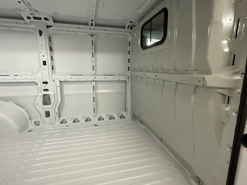 Used 2024 RAM ProMaster 3500 w/ Convenience Group image 13