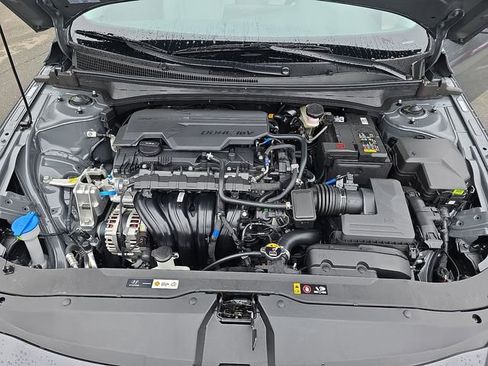 New 2026 Hyundai Elantra Limited FWD image 41