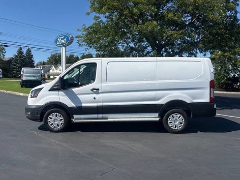 Used 2025 Ford Transit 250 Low Roof w/ Exterior Upgrade Package RWD image 2