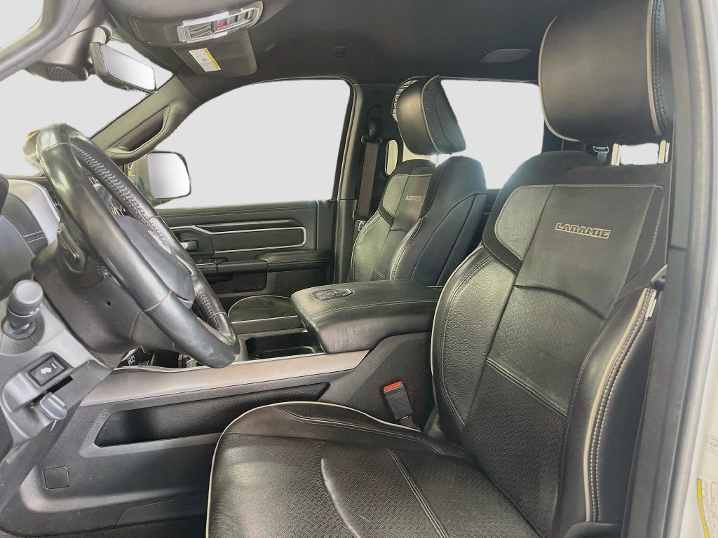 Used 2022 RAM 2500 Laramie w/ Night Edition AWD/4WD image 22
