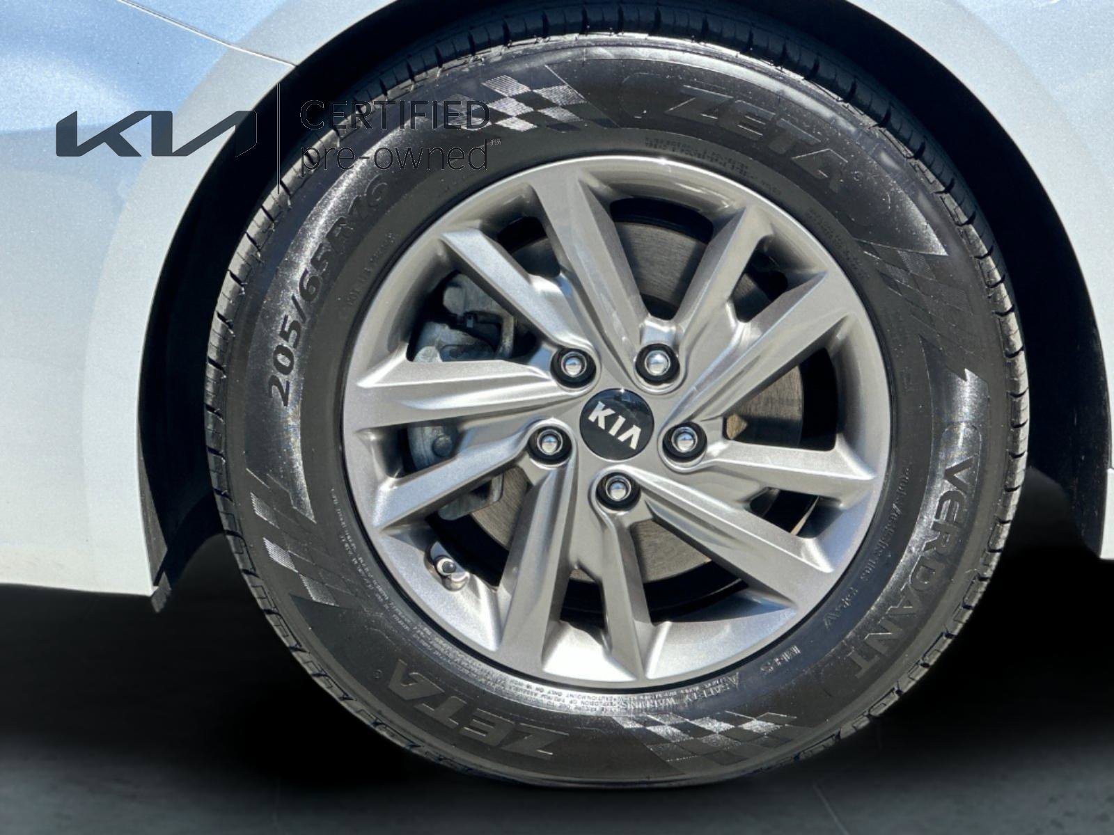 Certified 2019 Kia Optima LX FWD image 24