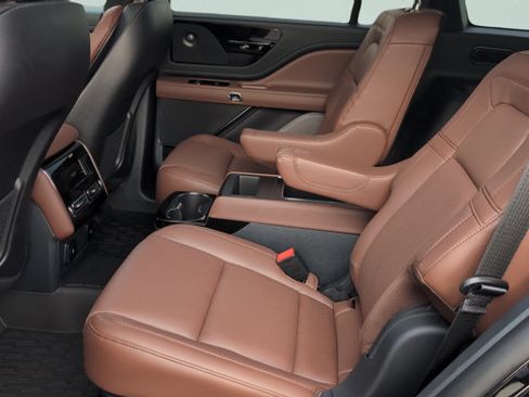 Used 2026 Lincoln Aviator Reserve w/ Jet Appearance Package AWD/4WD image 20