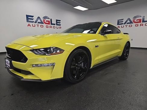Used 2021 Ford Mustang GT Premium w/ Equipment Group 401A image 3