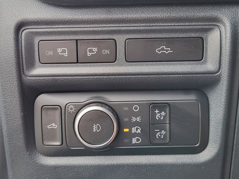 Certified 2022 Ford F150 XLT w/ Equipment Group 302A High image 24