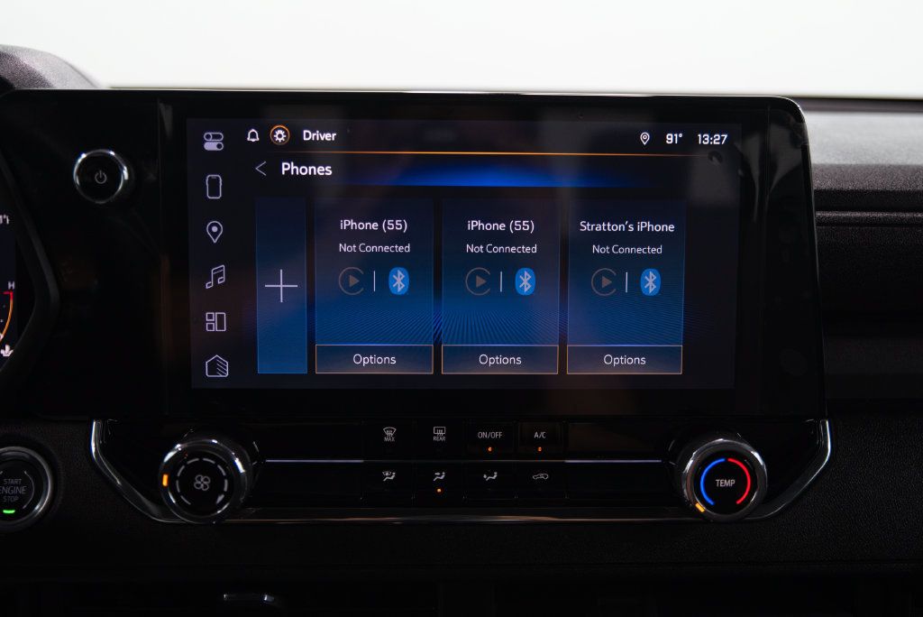 Used 2024 Chevrolet Colorado Trail Boss w/ Technology Package AWD/4WD image 24