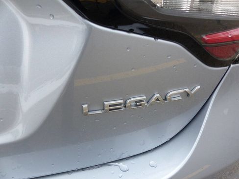 Used 2023 Subaru Legacy Premium AWD/4WD image 9