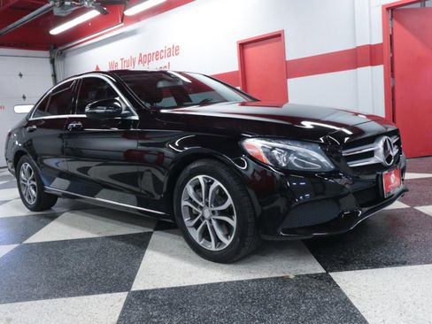 Used 2017 Mercedes-Benz C 300 4MATIC Sedan image 2