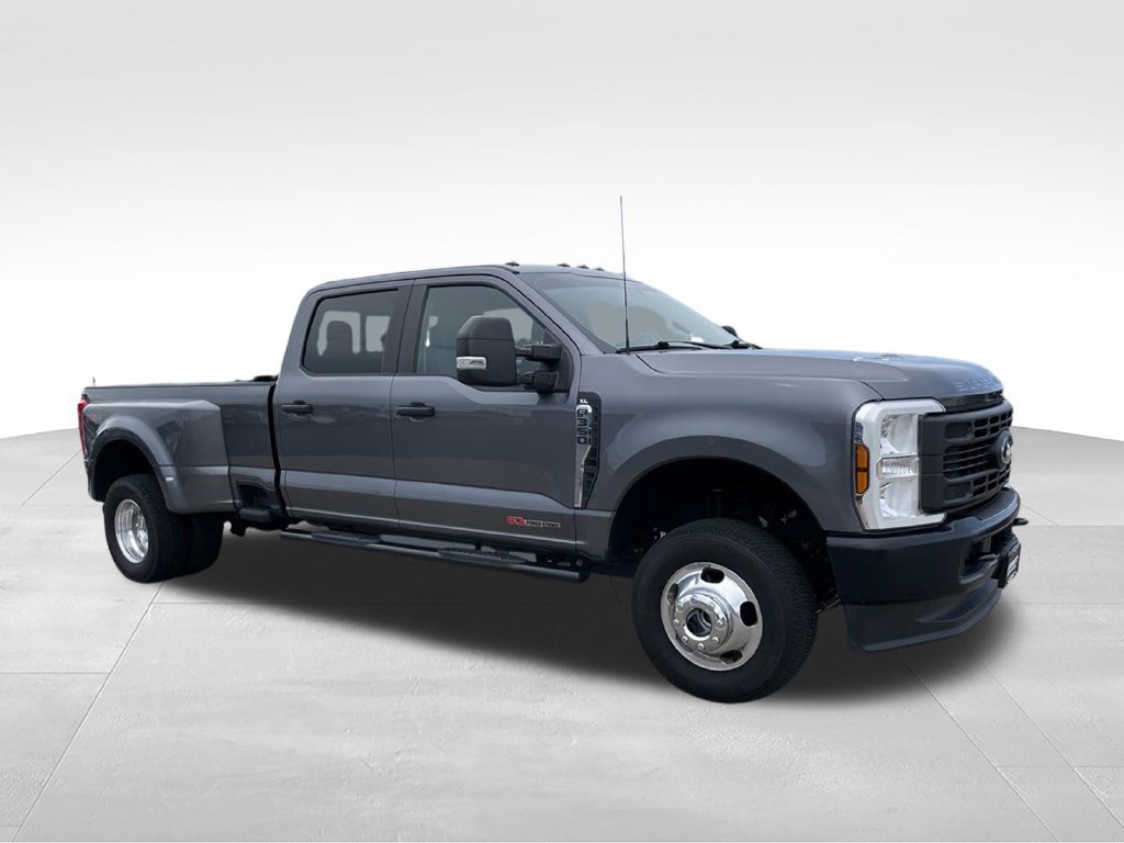 Used 2024 Ford F350 XL AWD/4WD image 2