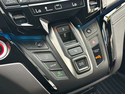Used 2024 Honda Odyssey Touring image 27