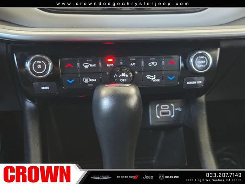 Used 2025 Jeep Compass Limited AWD/4WD image 26