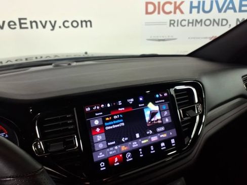Used 2024 Dodge Durango R/T AWD/4WD image 25