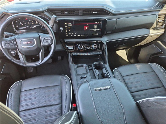 Used 2025 GMC Sierra 2500 AT4X AWD/4WD image 24