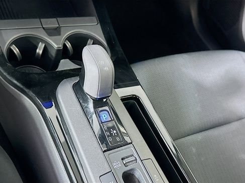 Used 2024 Toyota Prius LE image 23