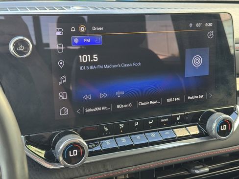 Used 2024 Chevrolet Colorado Z71 image 14