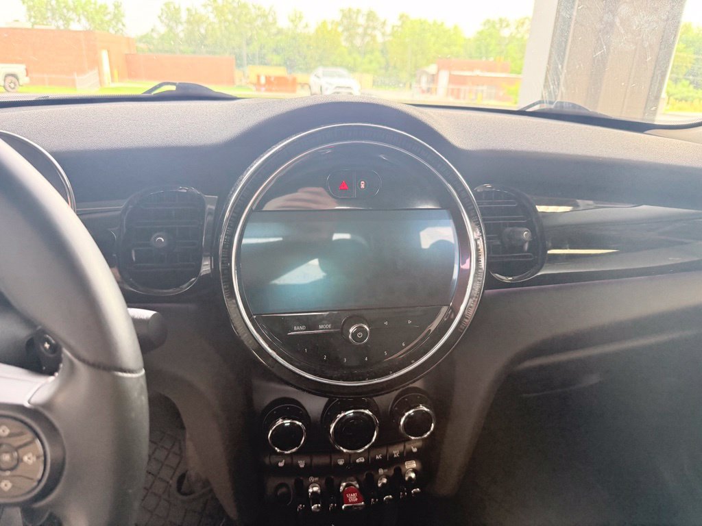 Used 2023 MINI Cooper S FWD image 8