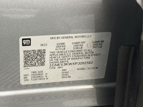 Used 2023 Chevrolet Traverse RS AWD/4WD image 30