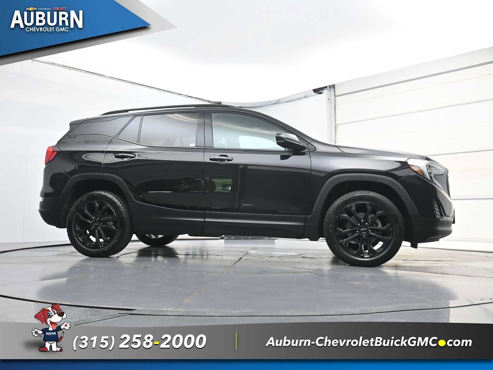 Used 2021 GMC Terrain SLE w/ Driver Convenience Package AWD/4WD image 28