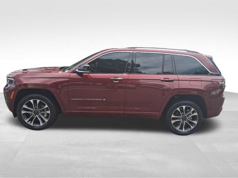Used 2023 Jeep Grand Cherokee Overland w/ Adv Protech Group III RWD image 6
