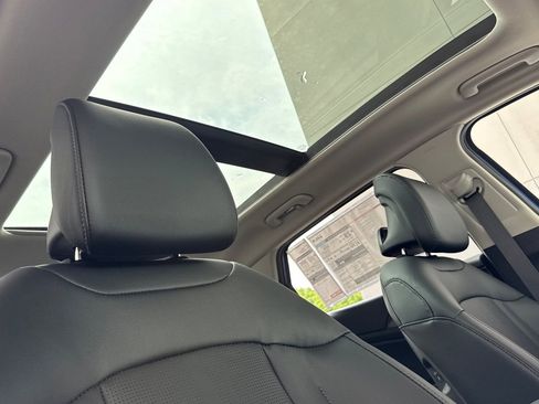 New 2026 Kia Sportage EX w/ EX Panorama Roof Package image 13