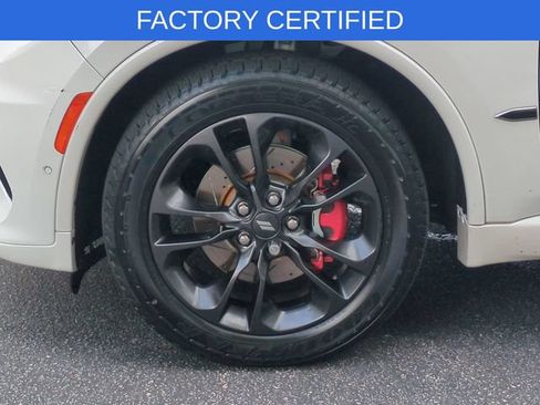 Used 2021 Dodge Durango R/T w/ Blacktop Package RWD image 10