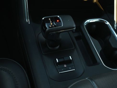 Used 2024 GMC Sierra 1500 Denali w/ Denali Reserve Package image 19