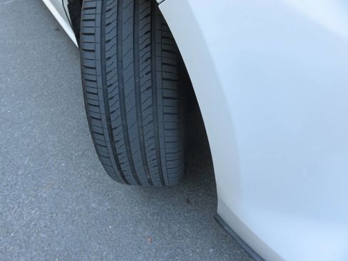 Used 2022 Toyota Sienna LE AWD/4WD image 30