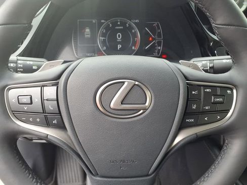 Certified 2023 Lexus ES 350 w/ Premium Package image 8