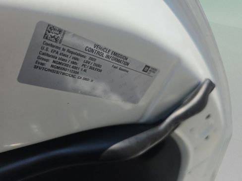 Used 2022 Buick Encore Preferred FWD image 12