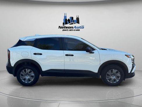 Used 2025 Nissan Kicks S AWD/4WD image 3