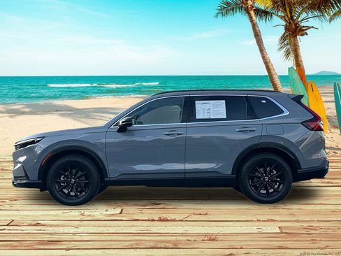 Used 2025 Honda CR-V Sport-L image 2