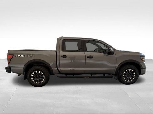 Used 2024 Nissan Titan PRO-4X w/ Pro-4x Convenience Package AWD/4WD image 7