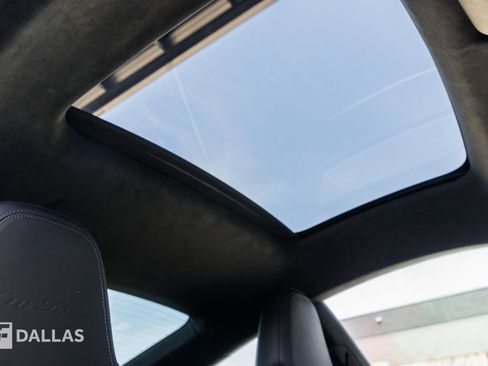 Used 2024 Porsche 911 Turbo S image 42