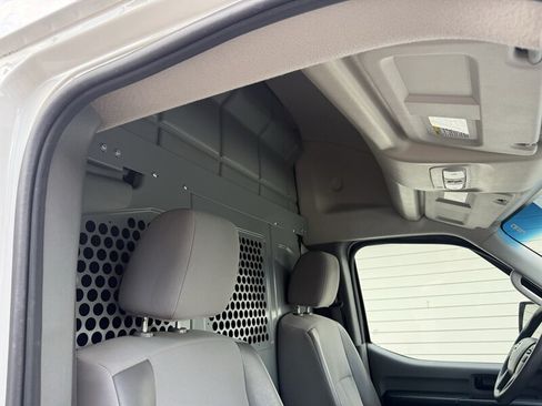 Used 2013 Nissan NV 2500 SV RWD image 28