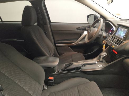 Used 2020 Mitsubishi Eclipse Cross ES AWD/4WD image 21