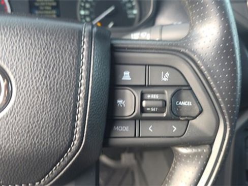 Used 2025 Toyota Tundra SR image 23