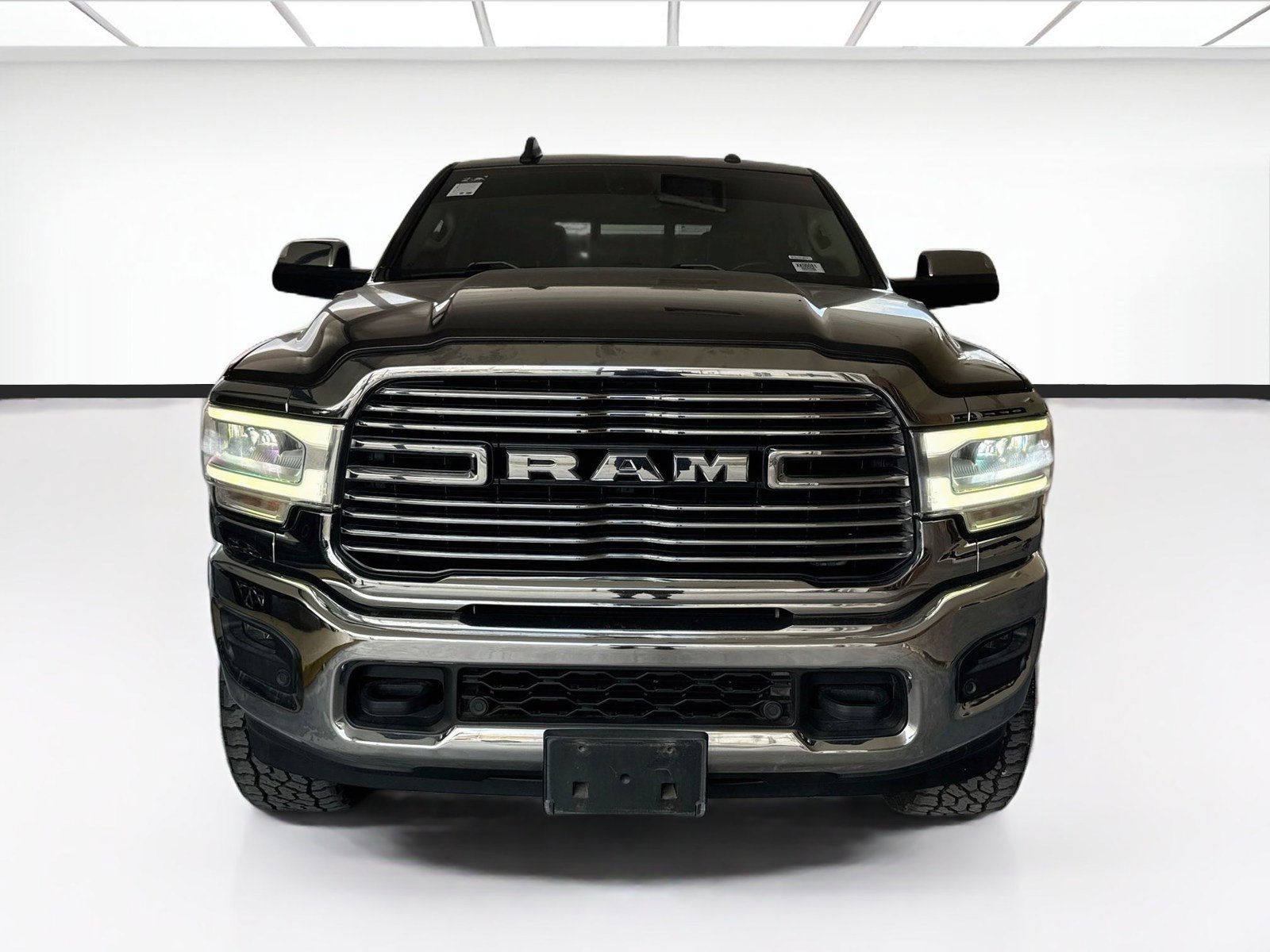 Used 2020 RAM 2500 Laramie AWD/4WD image 2