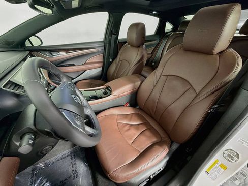 Used 2019 Buick LaCrosse Avenir w/ Driver Confidence Package II AWD/4WD image 22