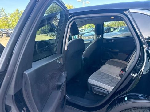 Used 2020 Ford Escape SE FWD image 14
