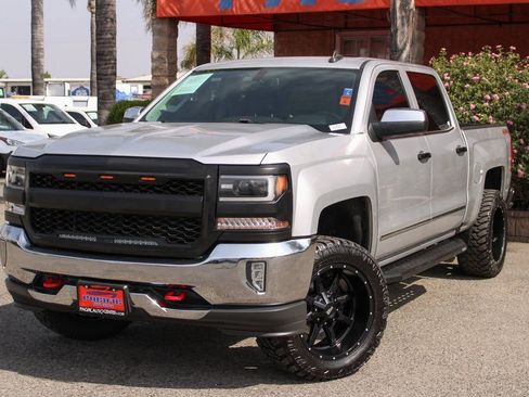 Used 2018 Chevrolet Silverado 1500 LTZ image 4